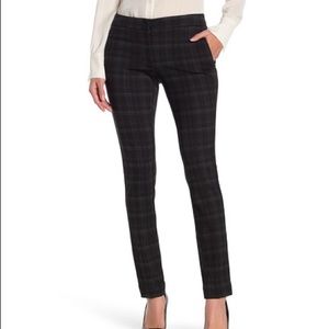 AMANDA & CHELSEA SIDE ZIPPER PONTE STRAIGHT PANTS